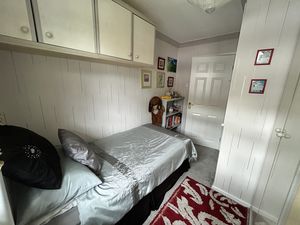 Photo 18- click for photo gallery